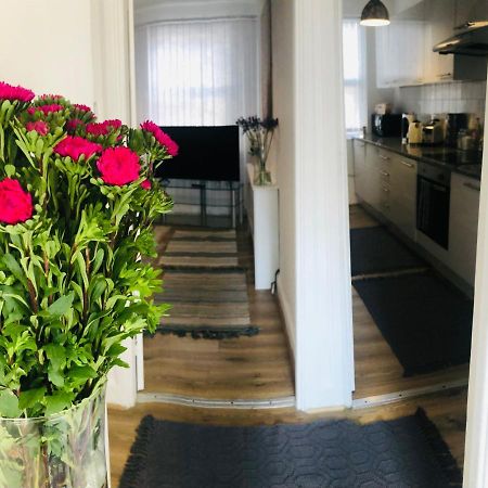 Апартаменти Super Location 2, 1Min Metro 10 Min From Camden Лондон Екстер'єр фото