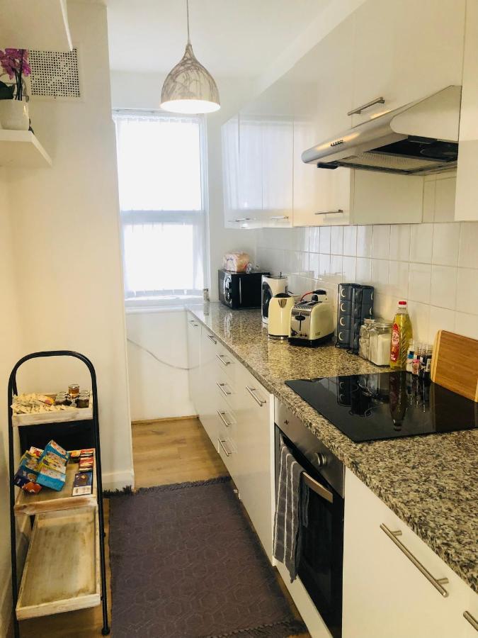 Апартаменти Super Location 2, 1Min Metro 10 Min From Camden Лондон Екстер'єр фото